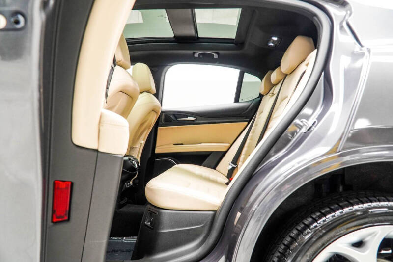 2023 Alfa Romeo Stelvio