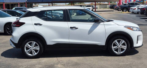 2024 Nissan Kicks S