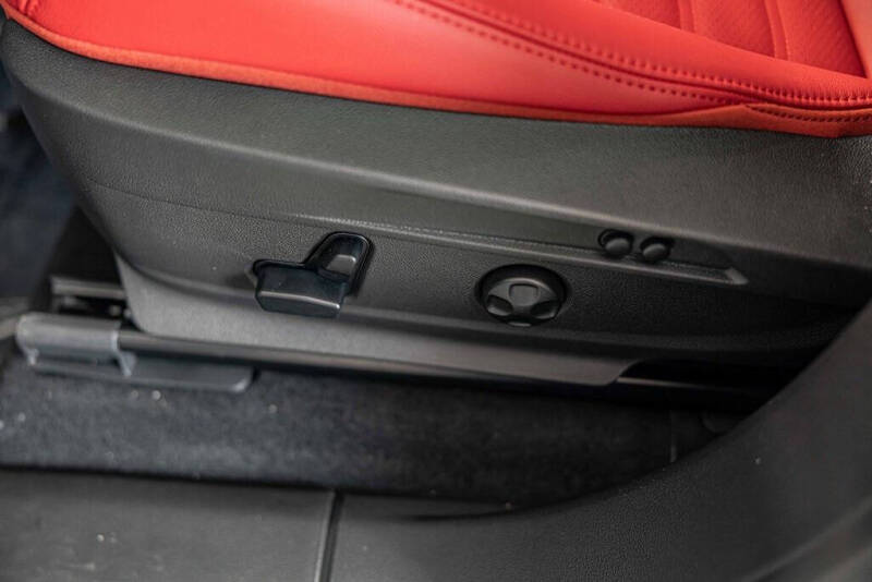 2025 Alfa Romeo Stelvio