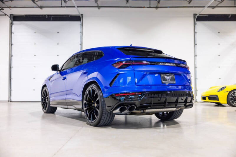 2022 Lamborghini Urus