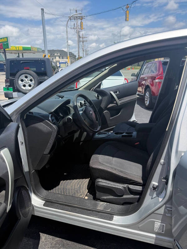 2014 Nissan Rogue Select S