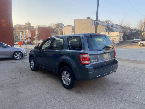 2011 Ford Escape XLS