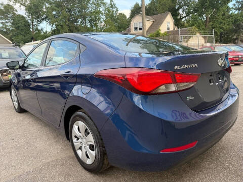 2016 Hyundai Elantra SE