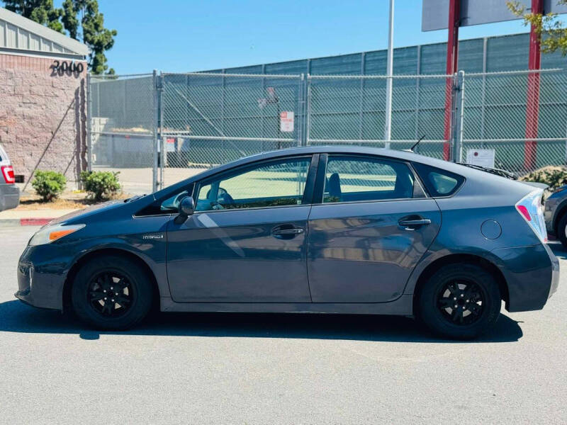 2012 Toyota Prius Three