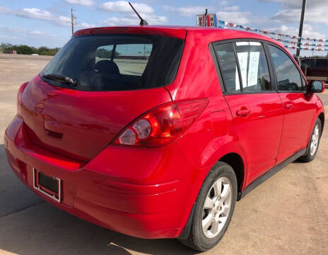 2009 Nissan Versa 1.8 S