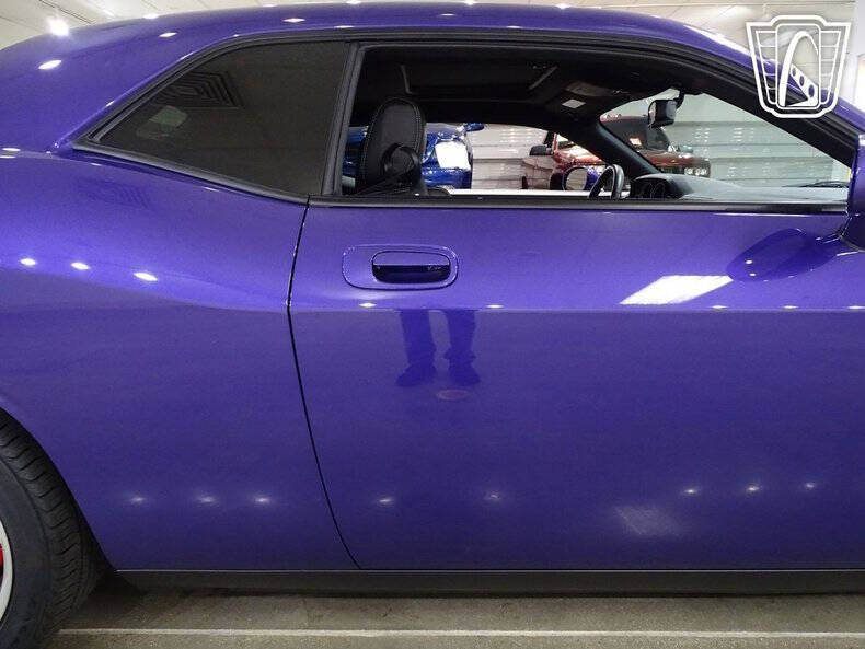 2010 Dodge Challenger SRT8