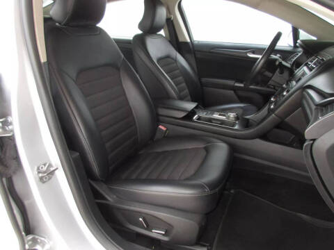 2018 Ford Fusion Hybrid SE