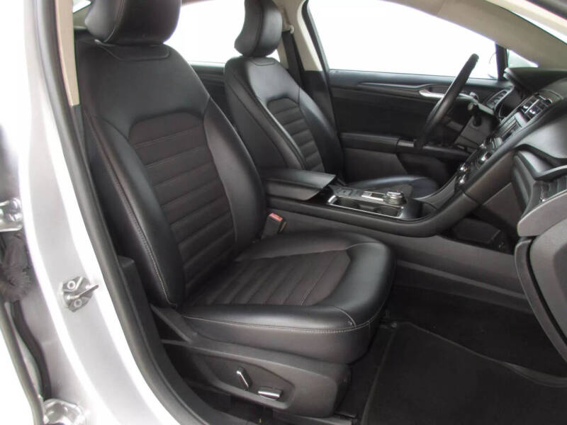 2018 Ford Fusion Hybrid SE