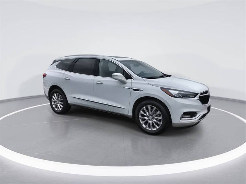 2021 Buick Enclave Essence