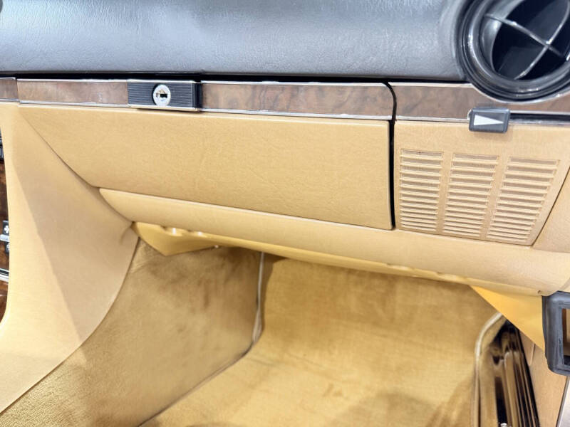 1988 Mercedes-Benz 560-Class 560 SL