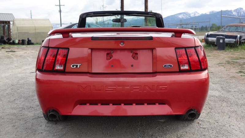 2002 Ford Mustang GT Deluxe