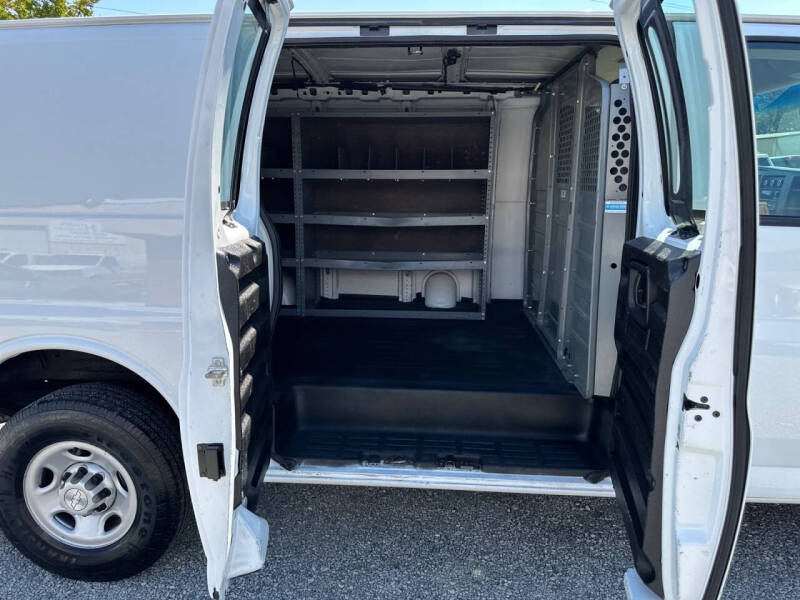 2019 Chevrolet Express 2500