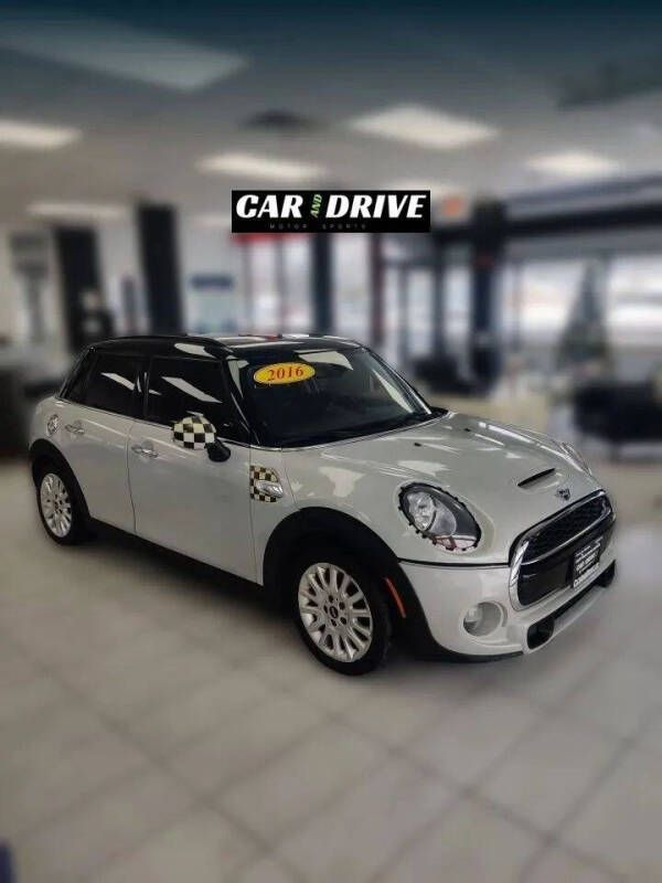 2016 MINI Hardtop 4 Door Cooper S