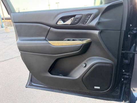 2018 GMC Acadia Denali