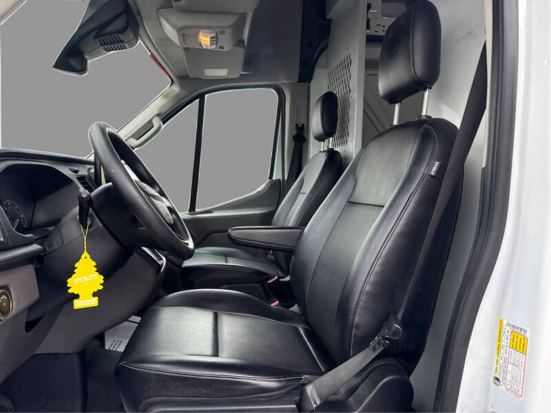2020 Ford Transit 250