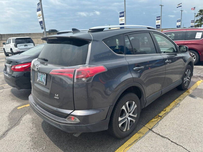 2016 Toyota RAV4 LE