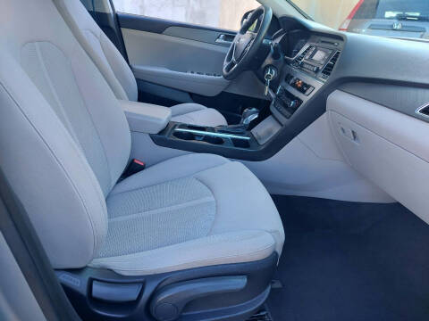 2015 Hyundai Sonata SE