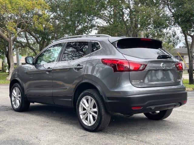 2017 Nissan Rogue Sport S
