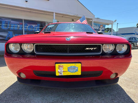 2010 Dodge Challenger SRT8