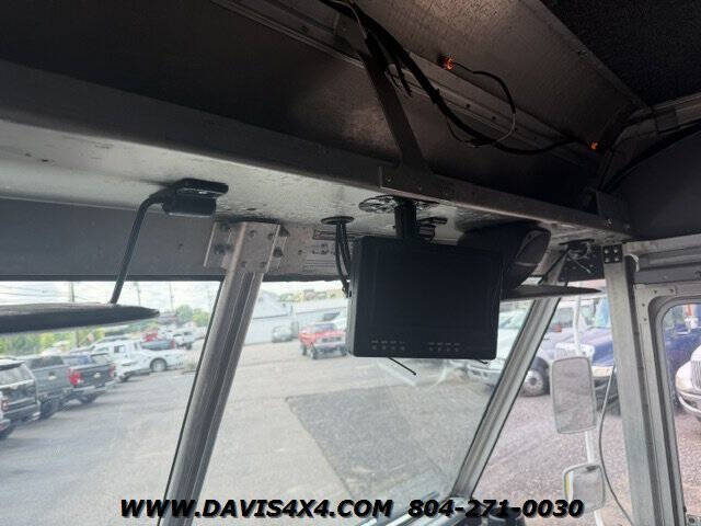 2016 Freightliner MT55 Chassis