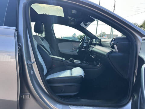 2019 Mercedes-Benz A-Class A 220