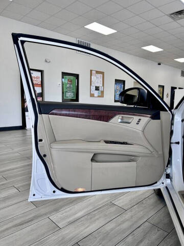2011 Toyota Avalon