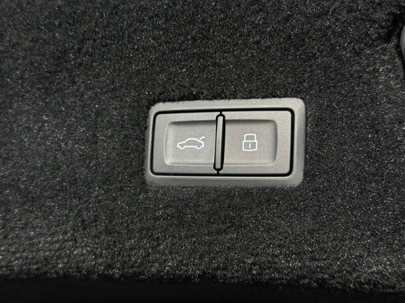 2023 Bentley Continental