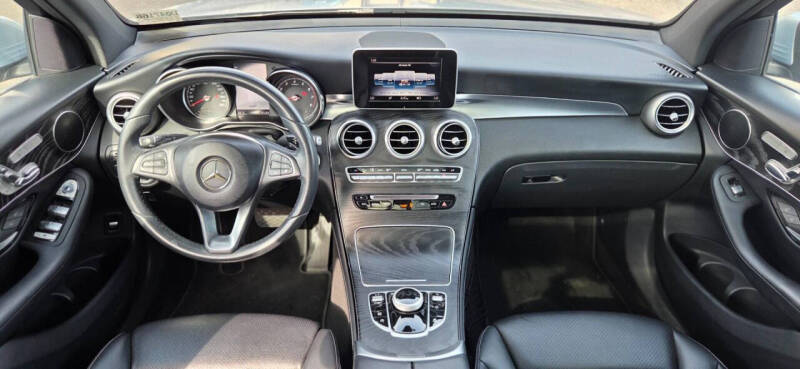 2018 Mercedes-Benz GLC GLC 300