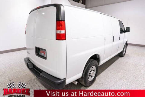 2024 Chevrolet Express 2500