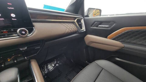 2024 GMC Canyon Denali