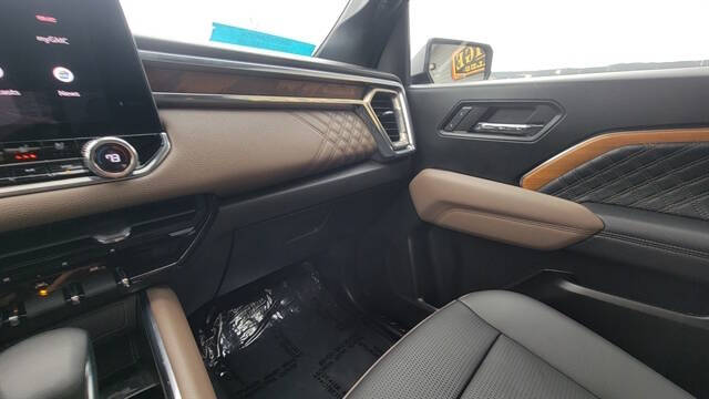 2024 GMC Canyon Denali