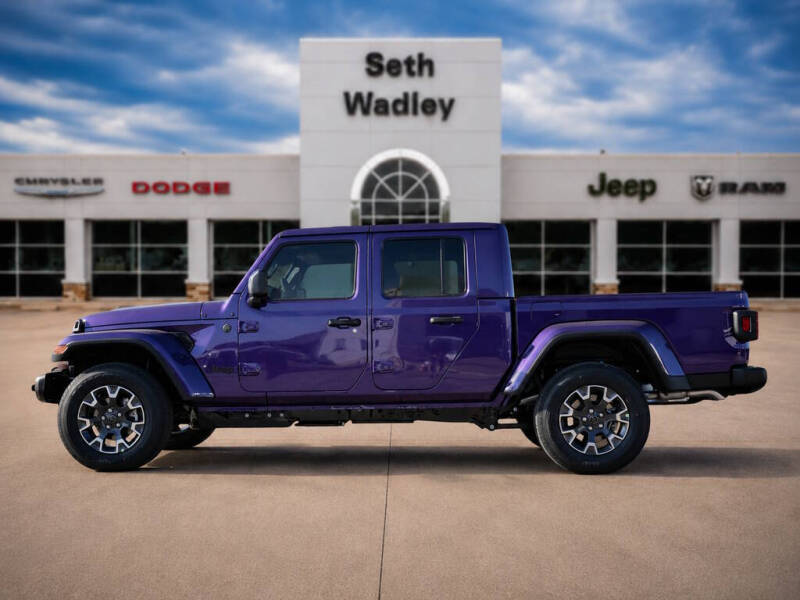 2026 Jeep Gladiator Sahara