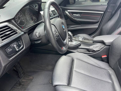 2017 BMW 3 Series 330i