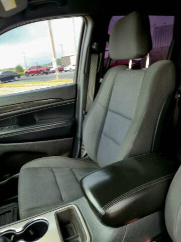 2019 Jeep Grand Cherokee Laredo E