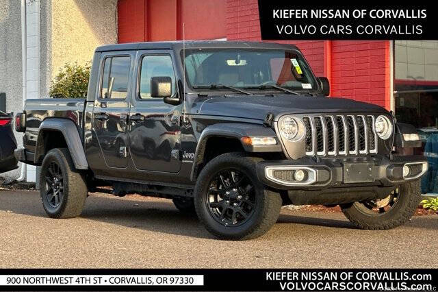 2023 Jeep Gladiator Overland