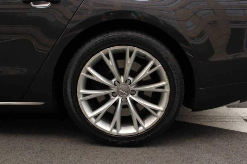 2012 Audi A8 quattro