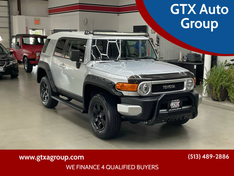 2008 Toyota FJ Cruiser for sale at UNCARRO in West Chester OH