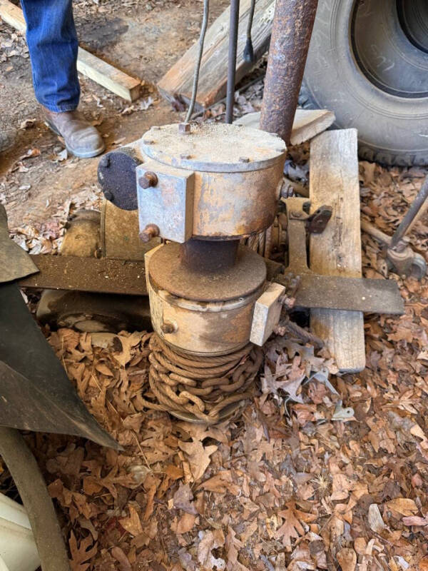 Midwestern Double Drum Winch - about 6000 lbs