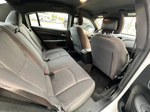 2013 Chrysler 200 LX