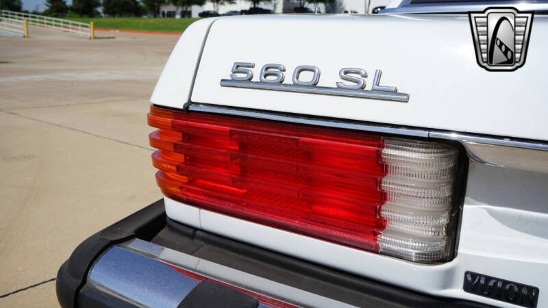 1989 Mercedes-Benz 560-Class 560 SL