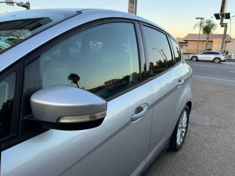 2017 Ford C-MAX Energi SE