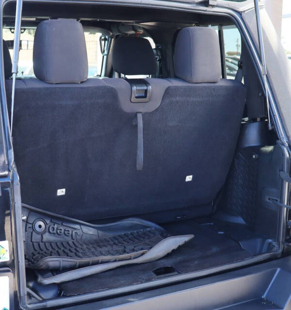 2015 Jeep Wrangler Sport