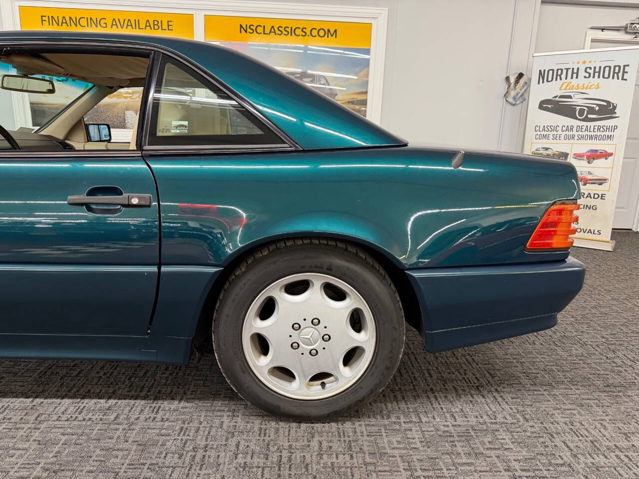 1994 Mercedes-Benz SL-Class 38