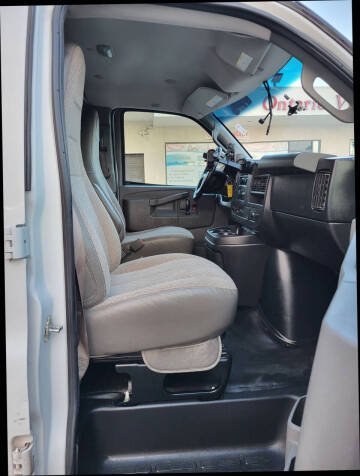 2018 Chevrolet Express 2500