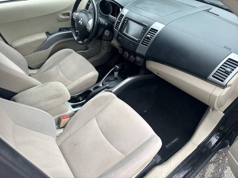 2007 Mitsubishi Outlander ES