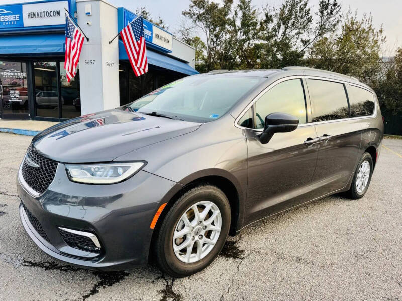 2022 Chrysler Pacifica Touring L