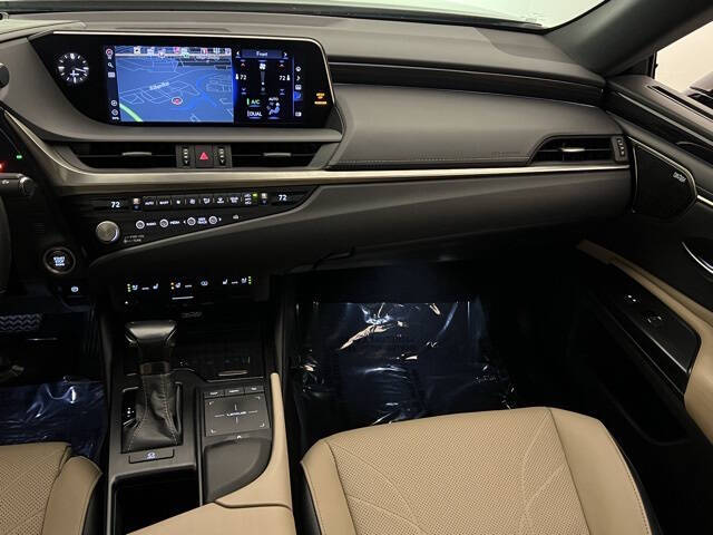 2021 Lexus ES 350 Ultra Luxury