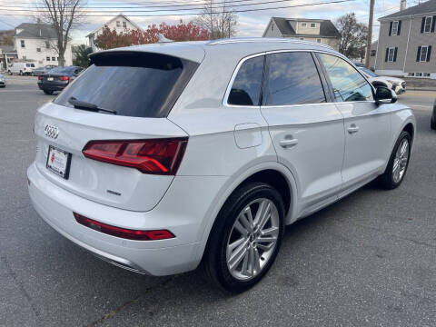 2019 Audi Q5 quattro Premium Plus 45 TFSI