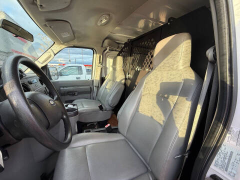 2009 Ford E-Series E-350 SD