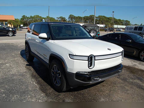 2023 Rivian R1S Adventure